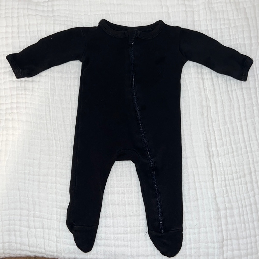 Larkspur cotton newborn zipper footie